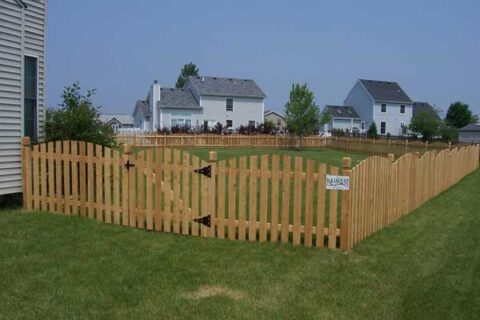 Wooden fencing open spacing,IL